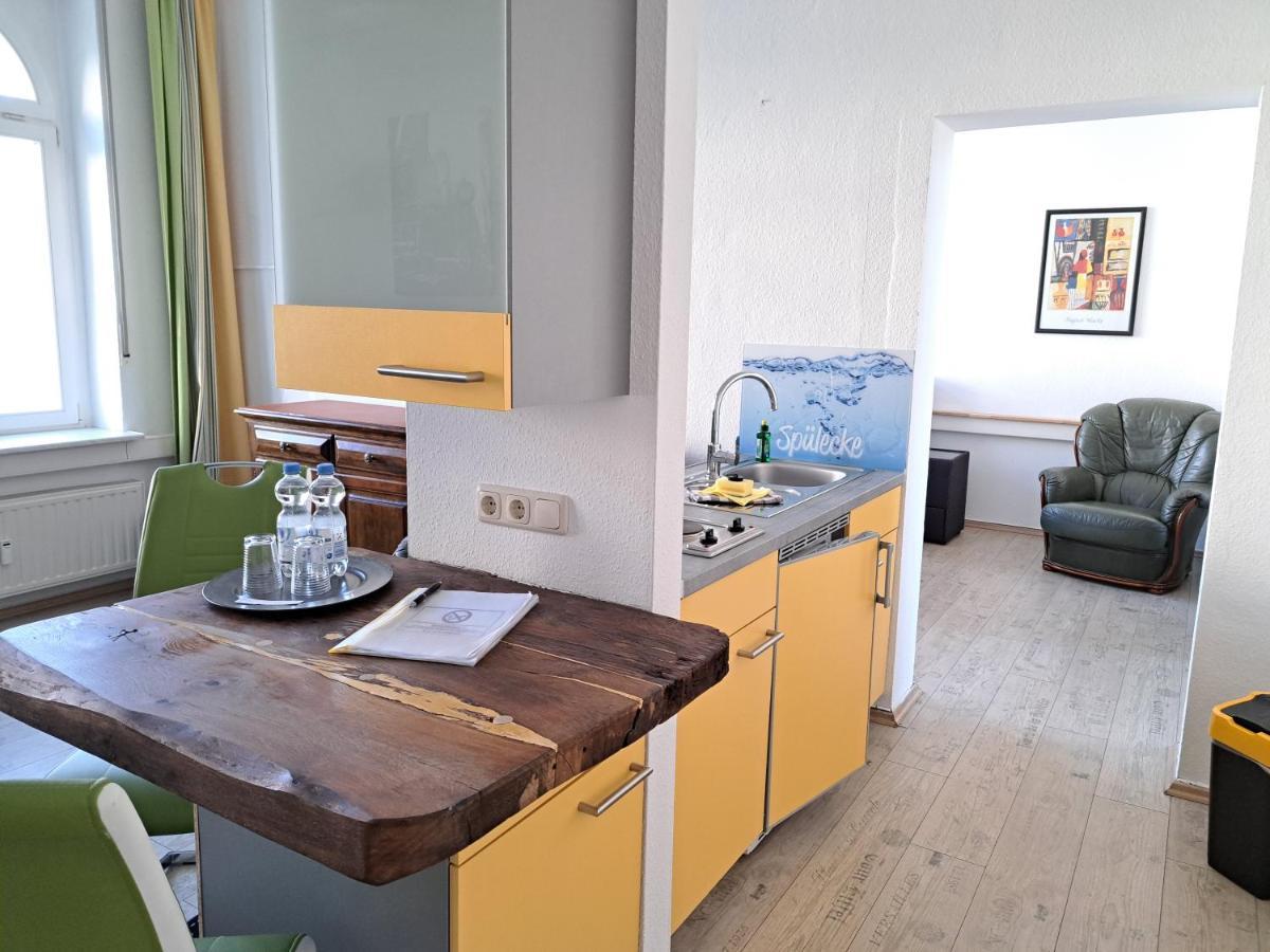 Apartment-Hotel Schillerplatz Wittenberge Extérieur photo