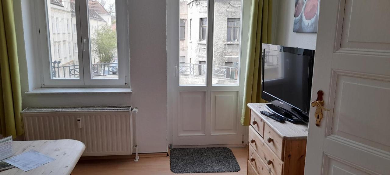 Apartment-Hotel Schillerplatz Wittenberge Extérieur photo