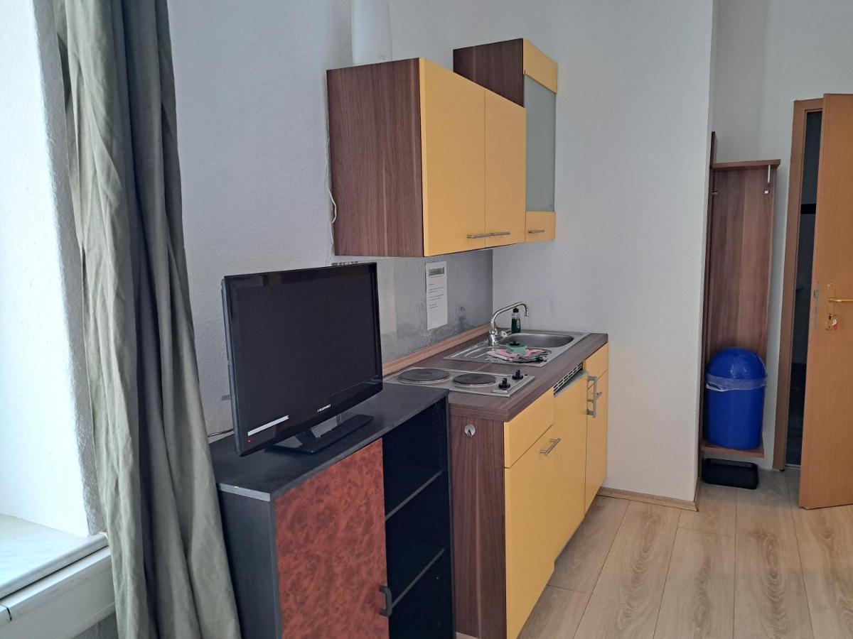 Apartment-Hotel Schillerplatz Wittenberge Extérieur photo