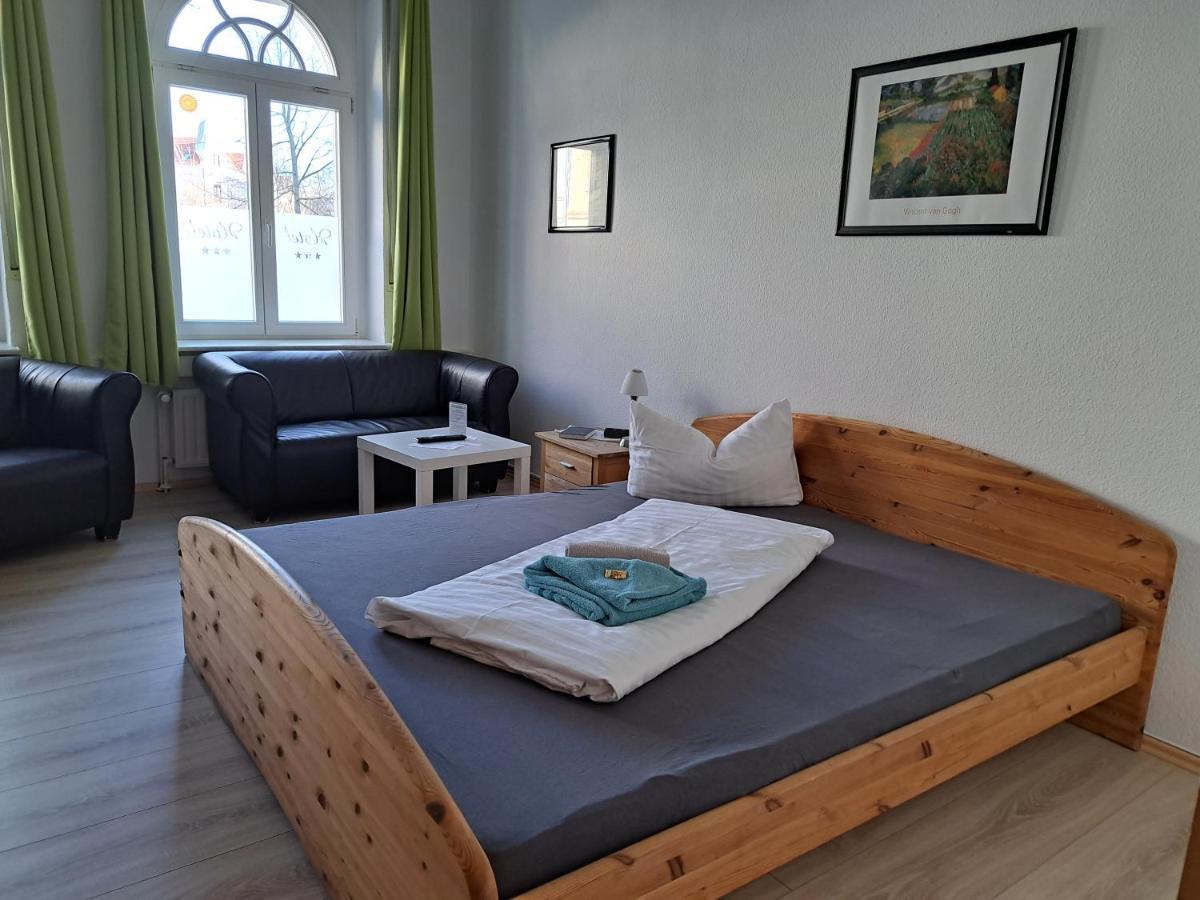 Apartment-Hotel Schillerplatz Wittenberge Extérieur photo